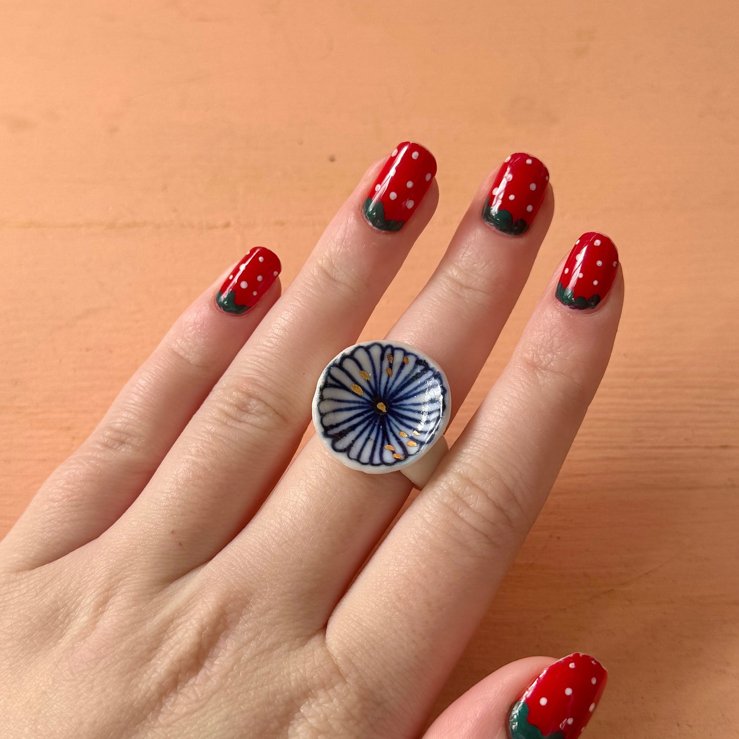 Hand Painted Indigo Porcelain ‘Daisy’ Ring size M