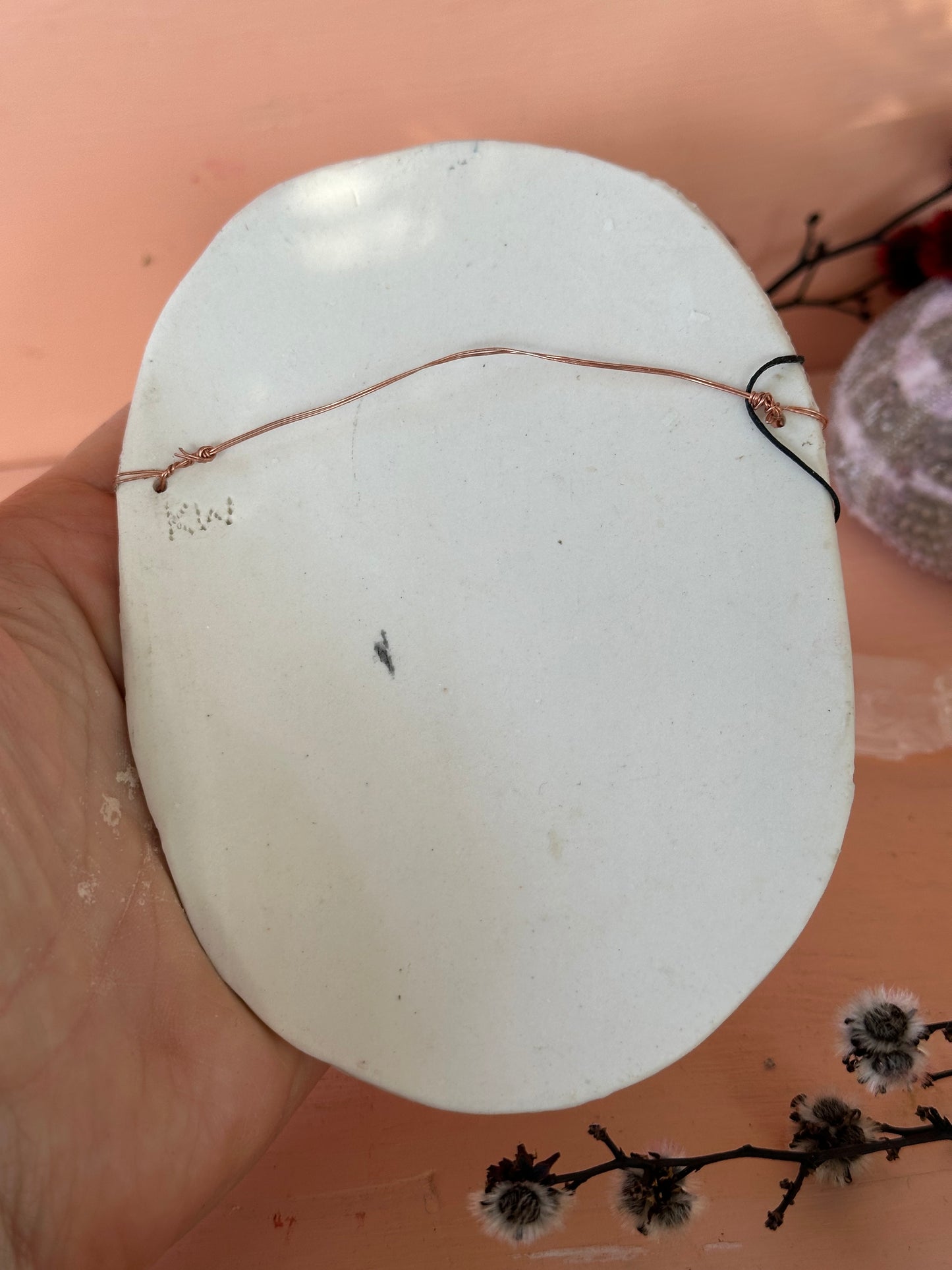 ‘Feather’ porcelain wall piece, with gold detail