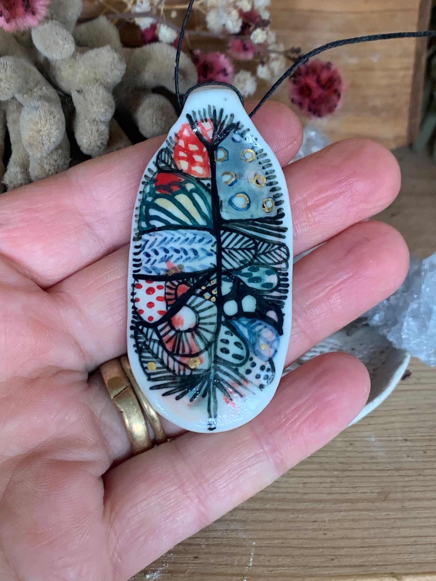 ‘Feather’ Porcelain Pendant