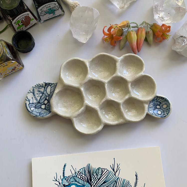 Paint palette / trinket dish / brush rests – Katherine Wheeler Ceramics