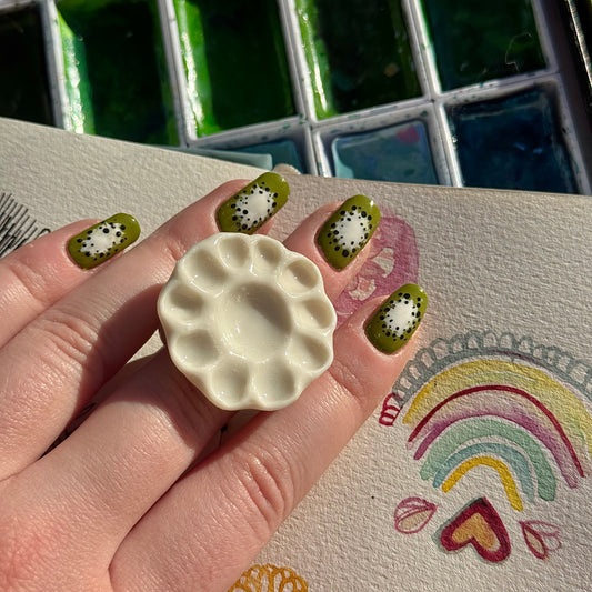 Daisy Paint Palette Porcelain Ring size M