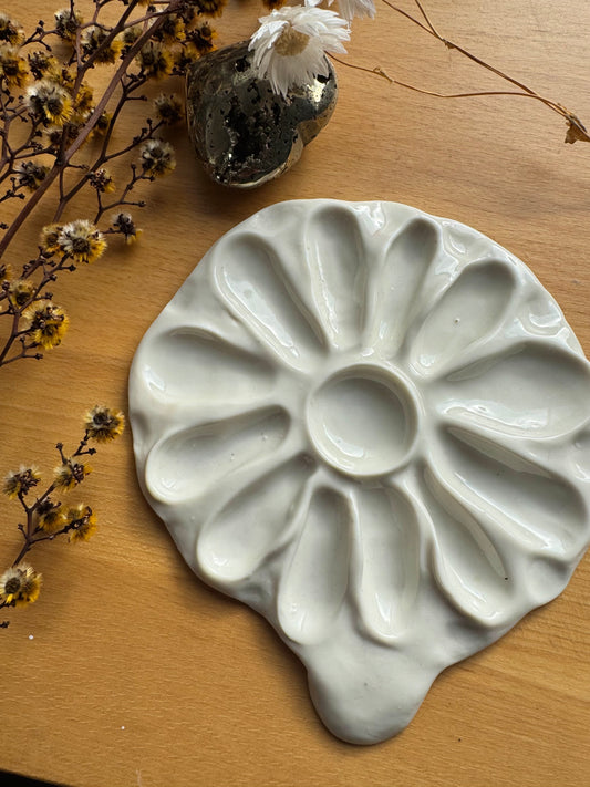 Flower Shaped Ceramic Paint Palette