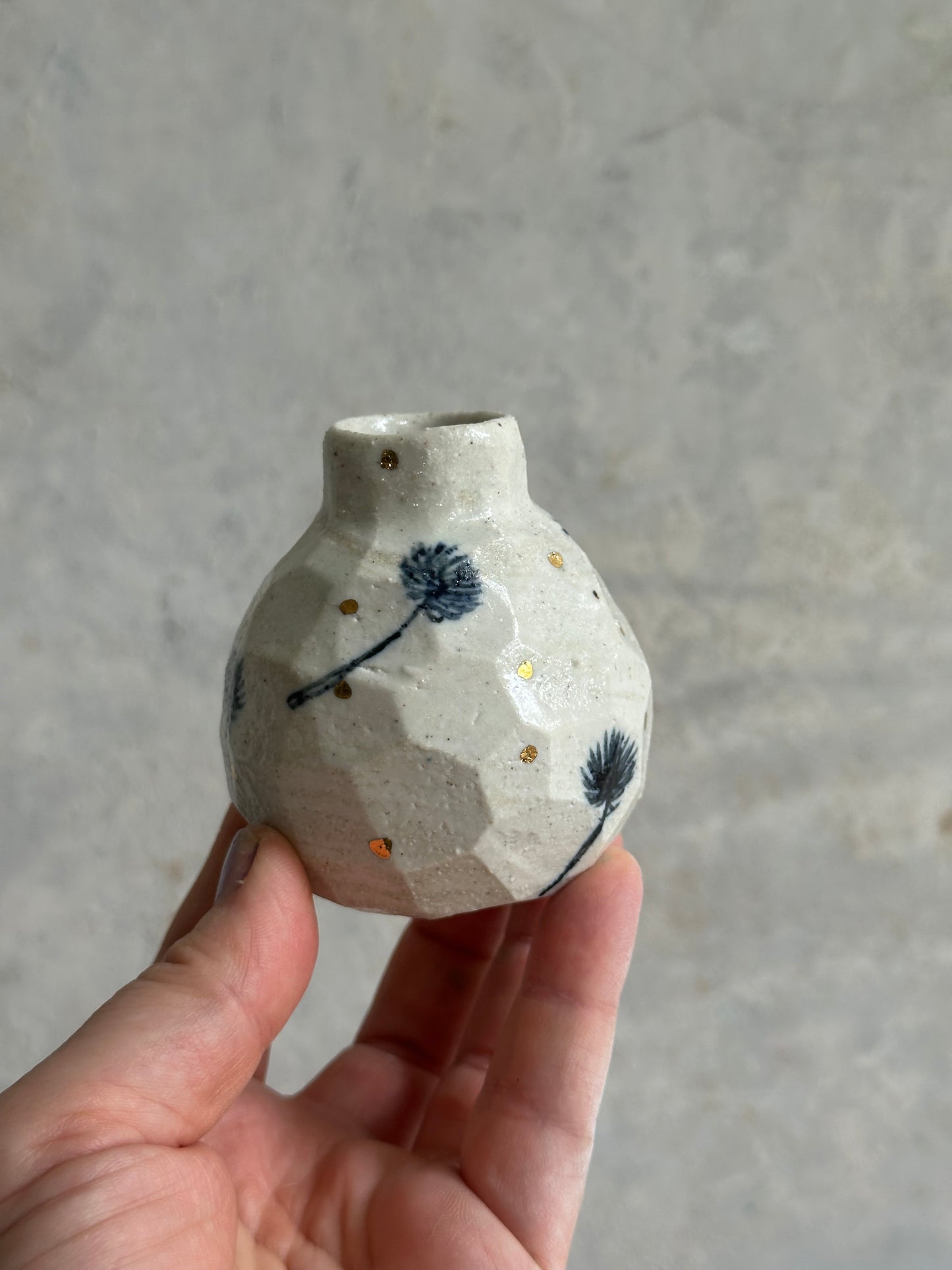 Small Hand Painted dandelion Porcelain Vase