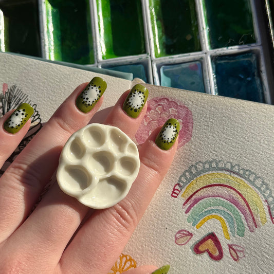 Circular Paint Palette Porcelain Ring size M