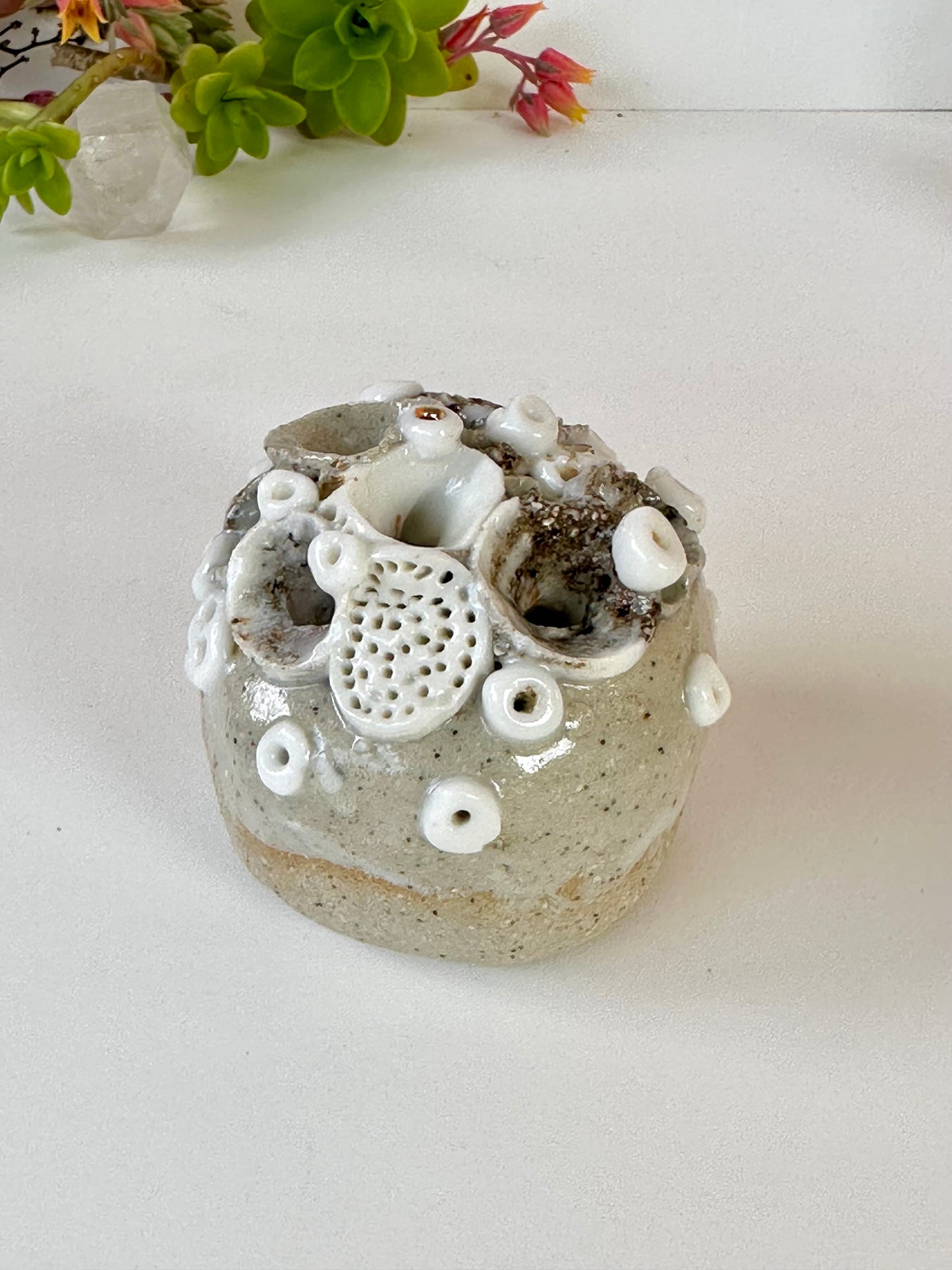 Small ‘Coral’ collection keeper/ paperweight with gold lustre details