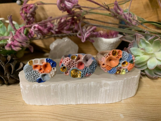 Coloured ‘rock coral’ porcelain handmade ring
