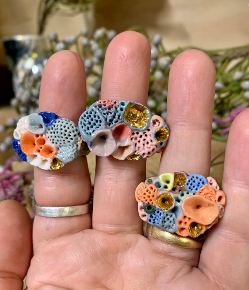 Coloured ‘rock coral’ porcelain handmade ring