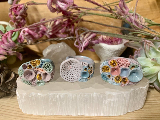 Lilac, green, light blue ‘rock coral’ handmade porcelain ring
