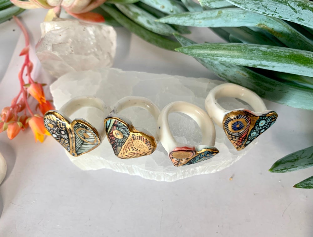 ‘Wings’ porcelain ring, choose one